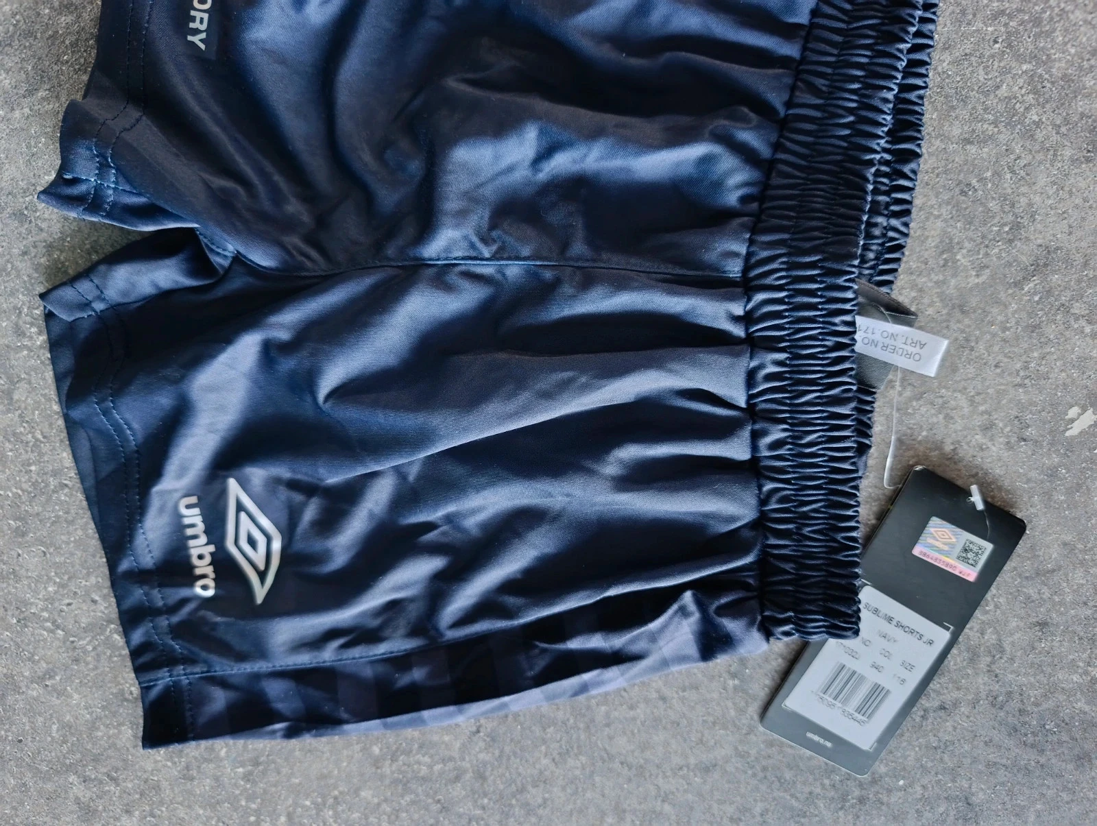 Umbro QuickDry navy blue kids' 116 5-6 years sports shorts – New with tag – photo 4